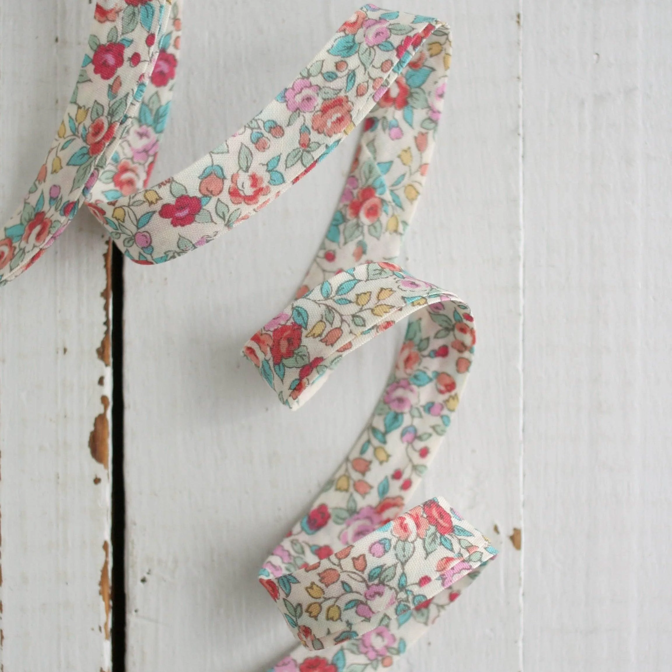 1/2" Double Fold Bias Binding -  Bouquet Blossom