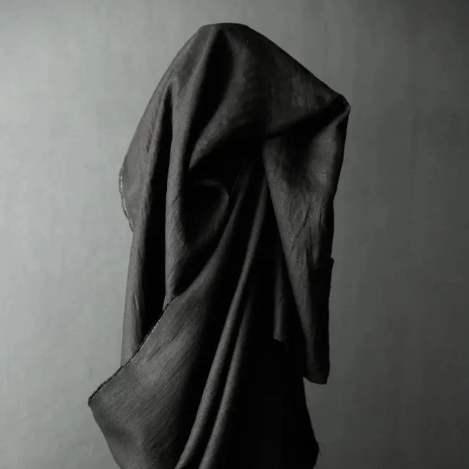 185 Linen Core, Sweeps Scrim Black