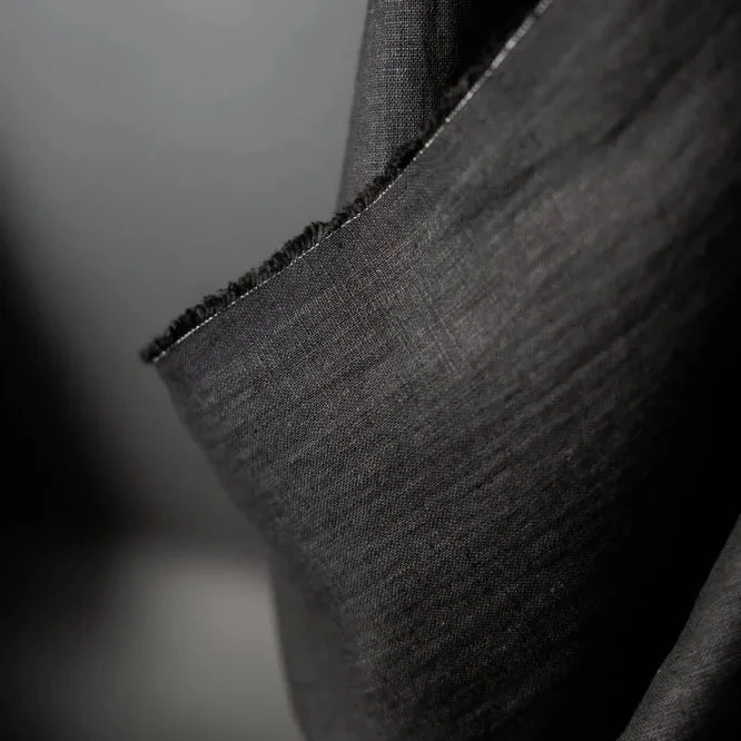 185 Linen Core, Sweeps Scrim Black - Image 2
