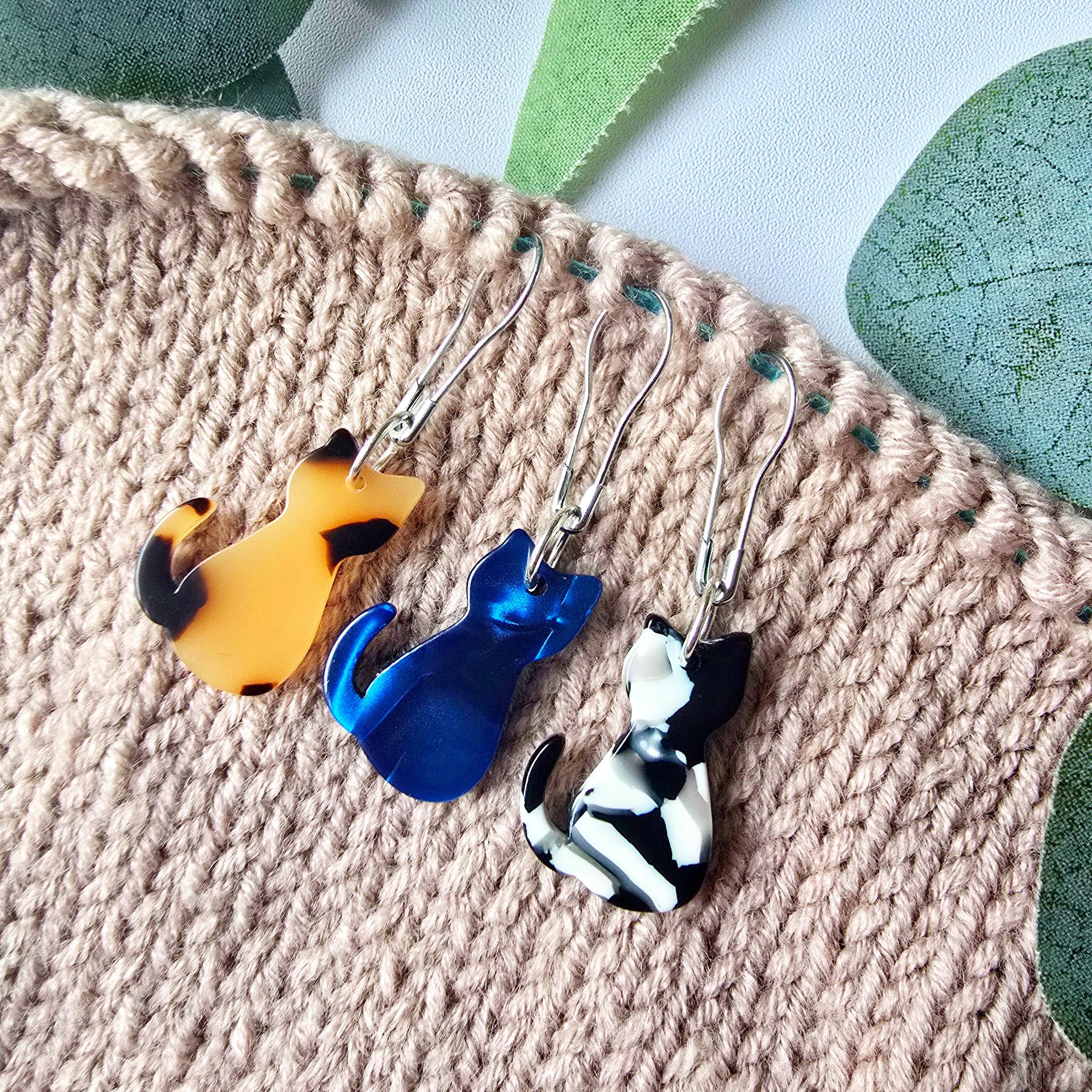 Amber Cat Stitch Markers - Image 3