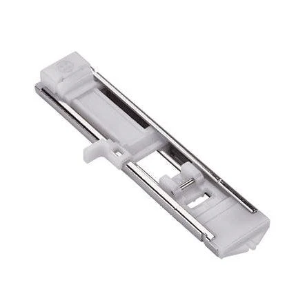 b05 Buttonhole foot with slide