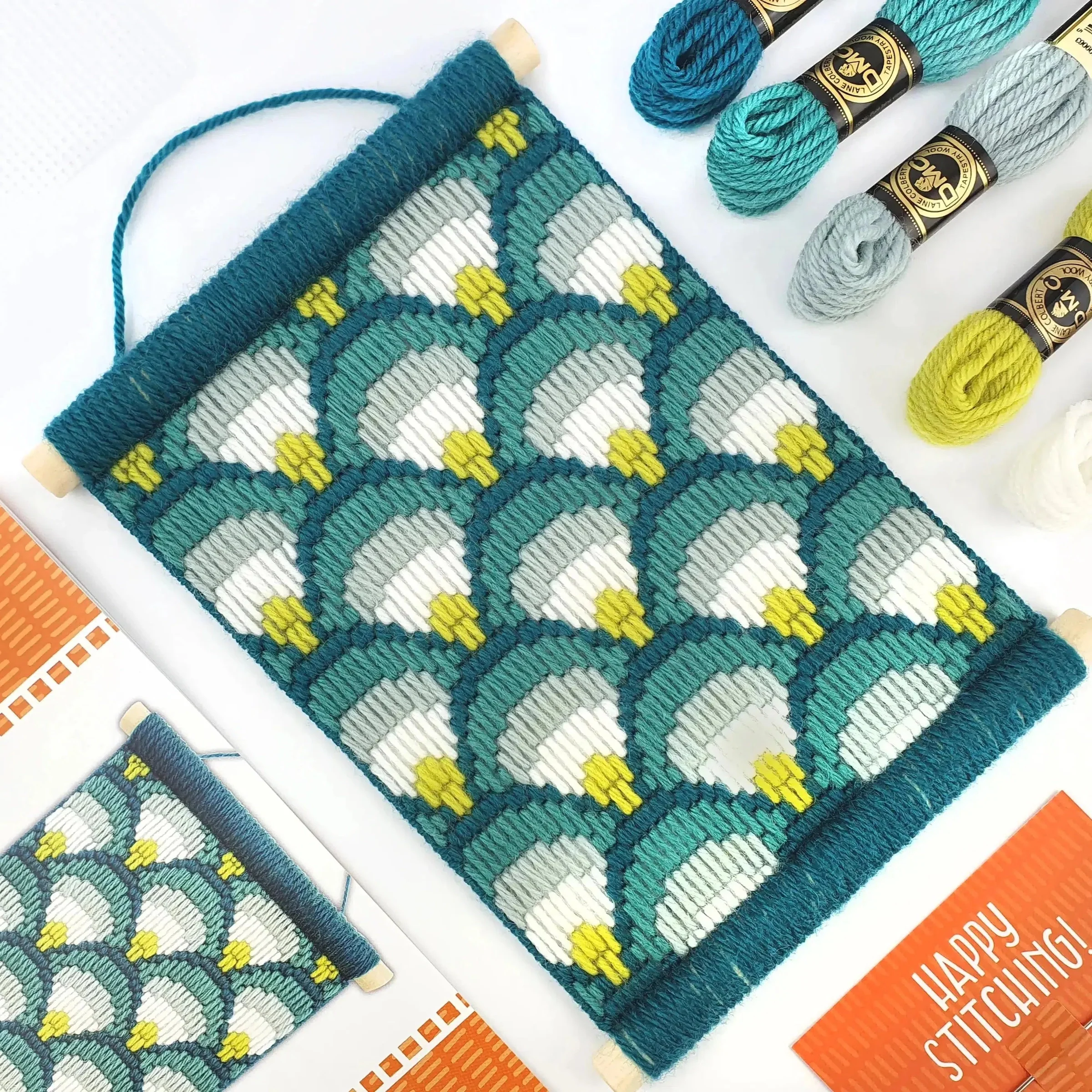 Bargello Embroidery Making Waves Wall Hanging Kit