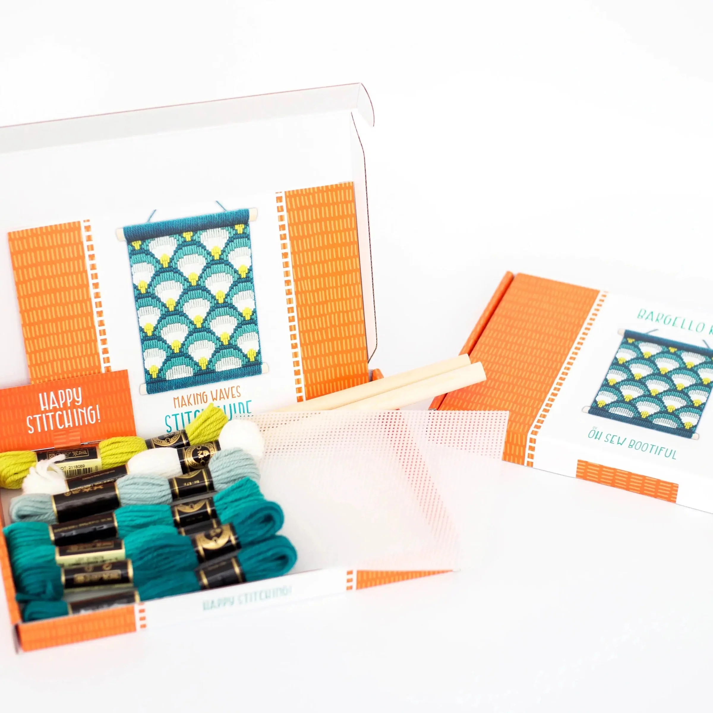 Bargello Embroidery Making Waves Wall Hanging Kit - Image 3