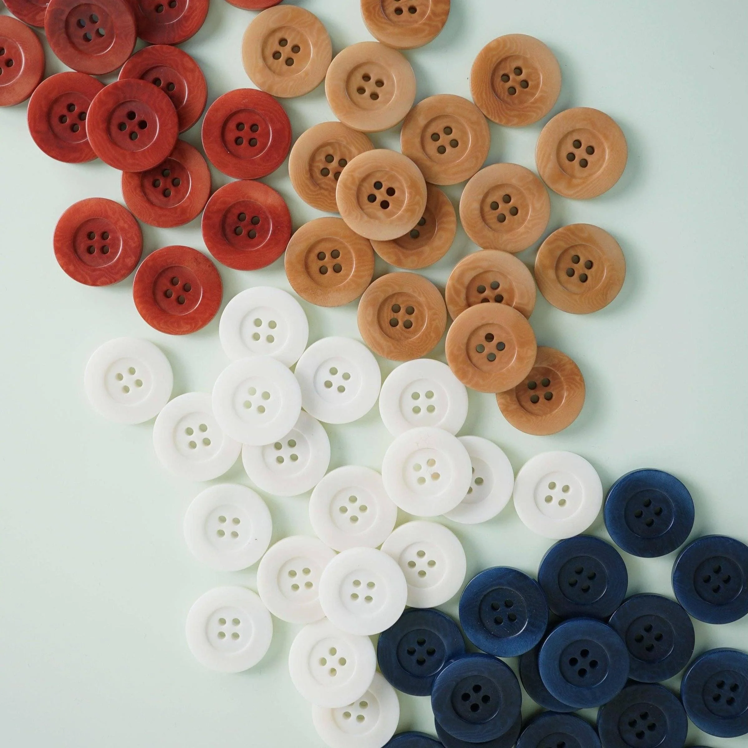 Caramel 1" Corozo Nut Buttons - Image 3