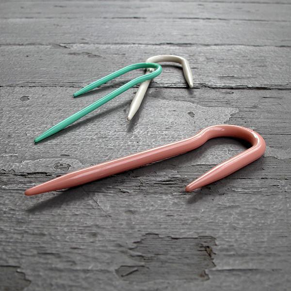 U Shaped Cable Stitch Holder