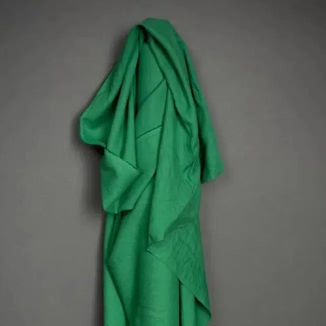 185 Linen Core, Judy Green