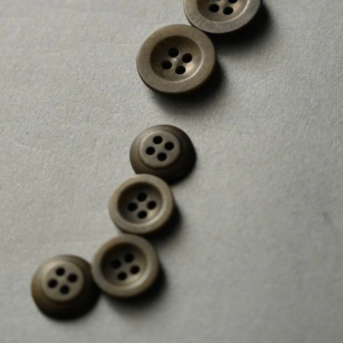 Dyed Corozo Buttons 14mm [5/8"] (each) - Image 4