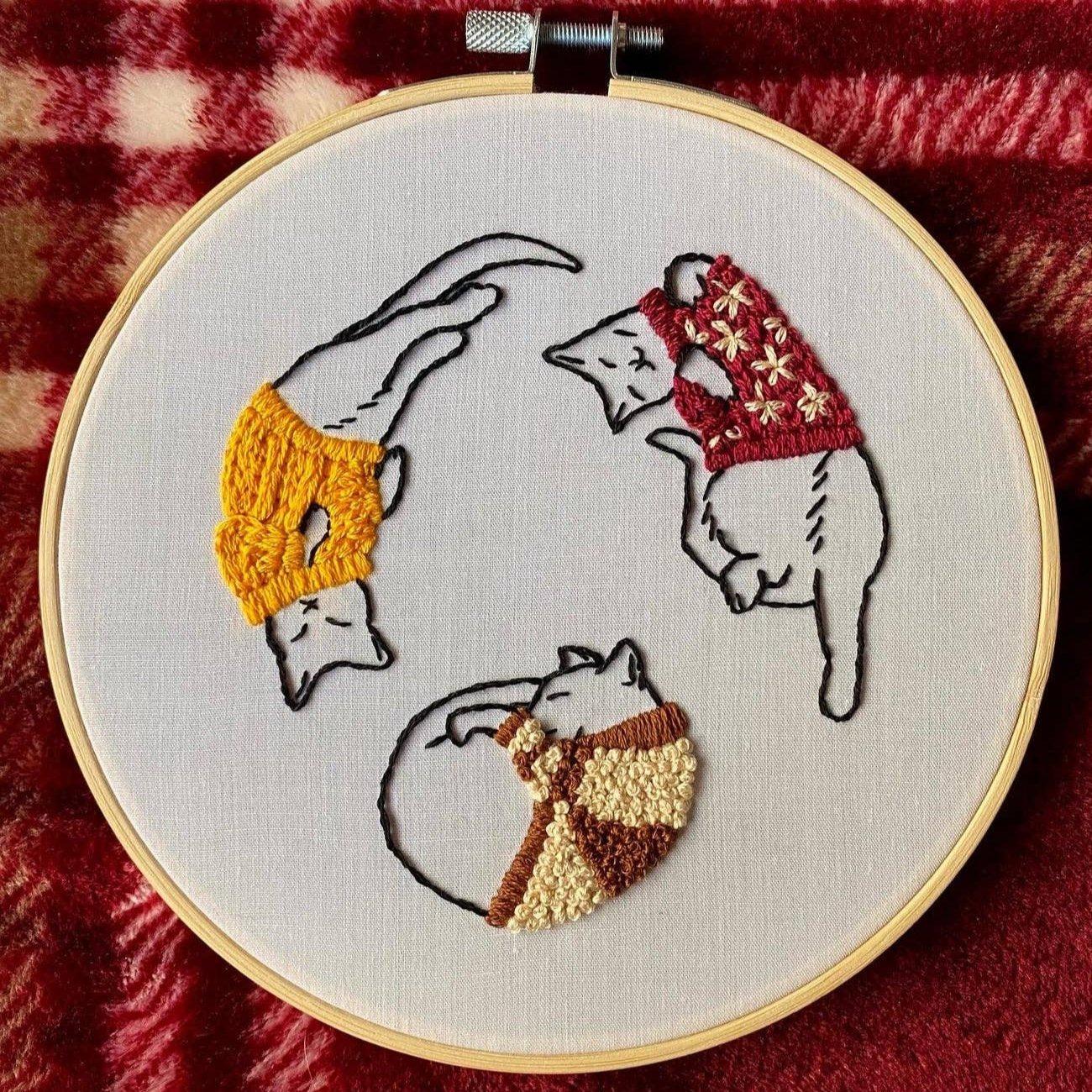Cozy Sweater Kitties Embroidery Kit