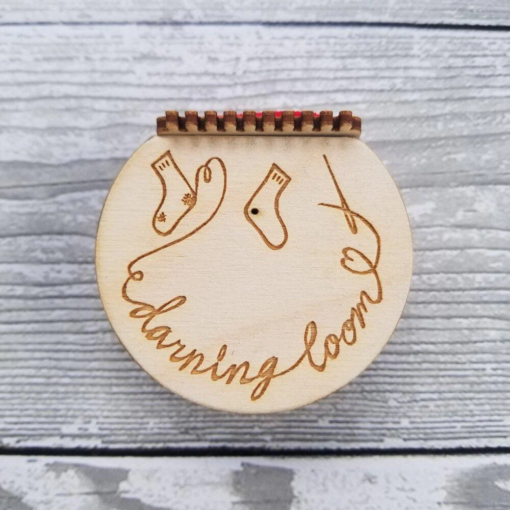 Darning & Mending Loom - Smaller - Image 3