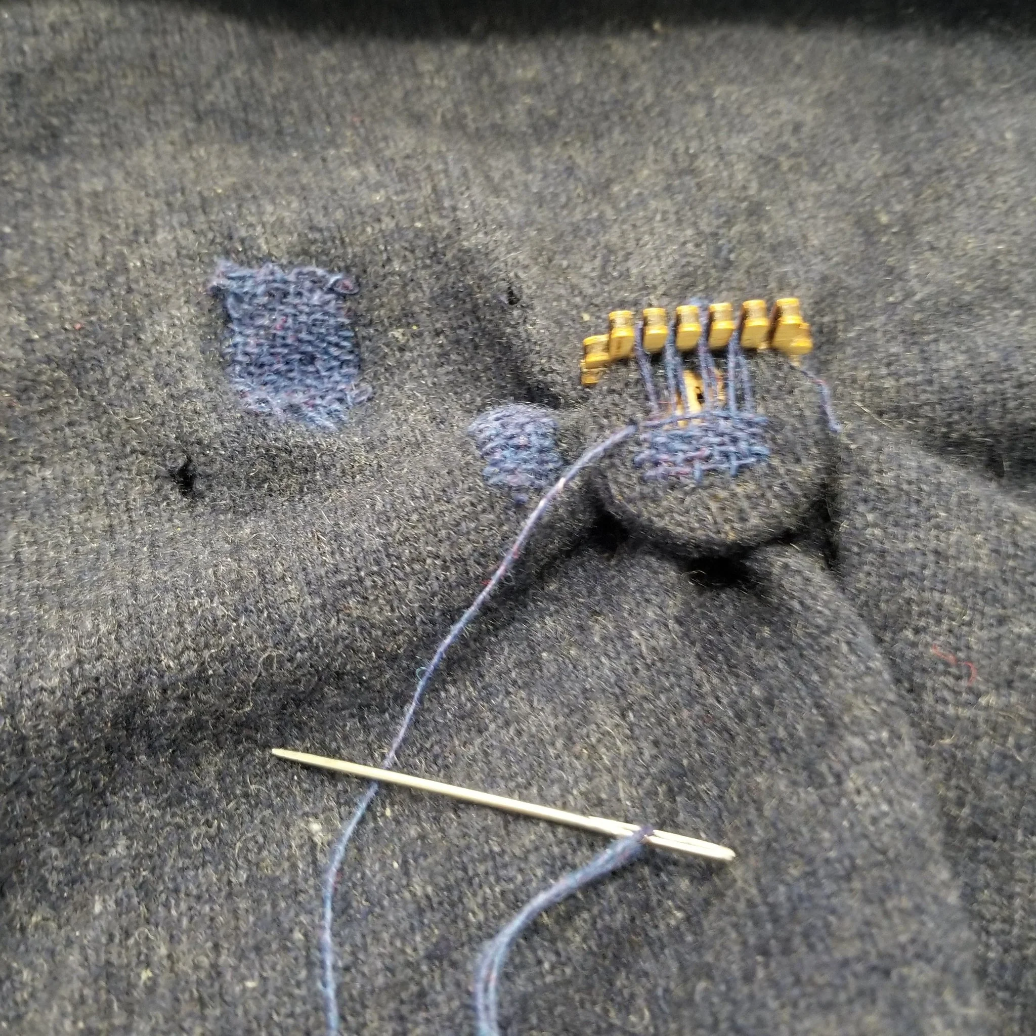 Darning & Mending Loom - Tiny - Image 3