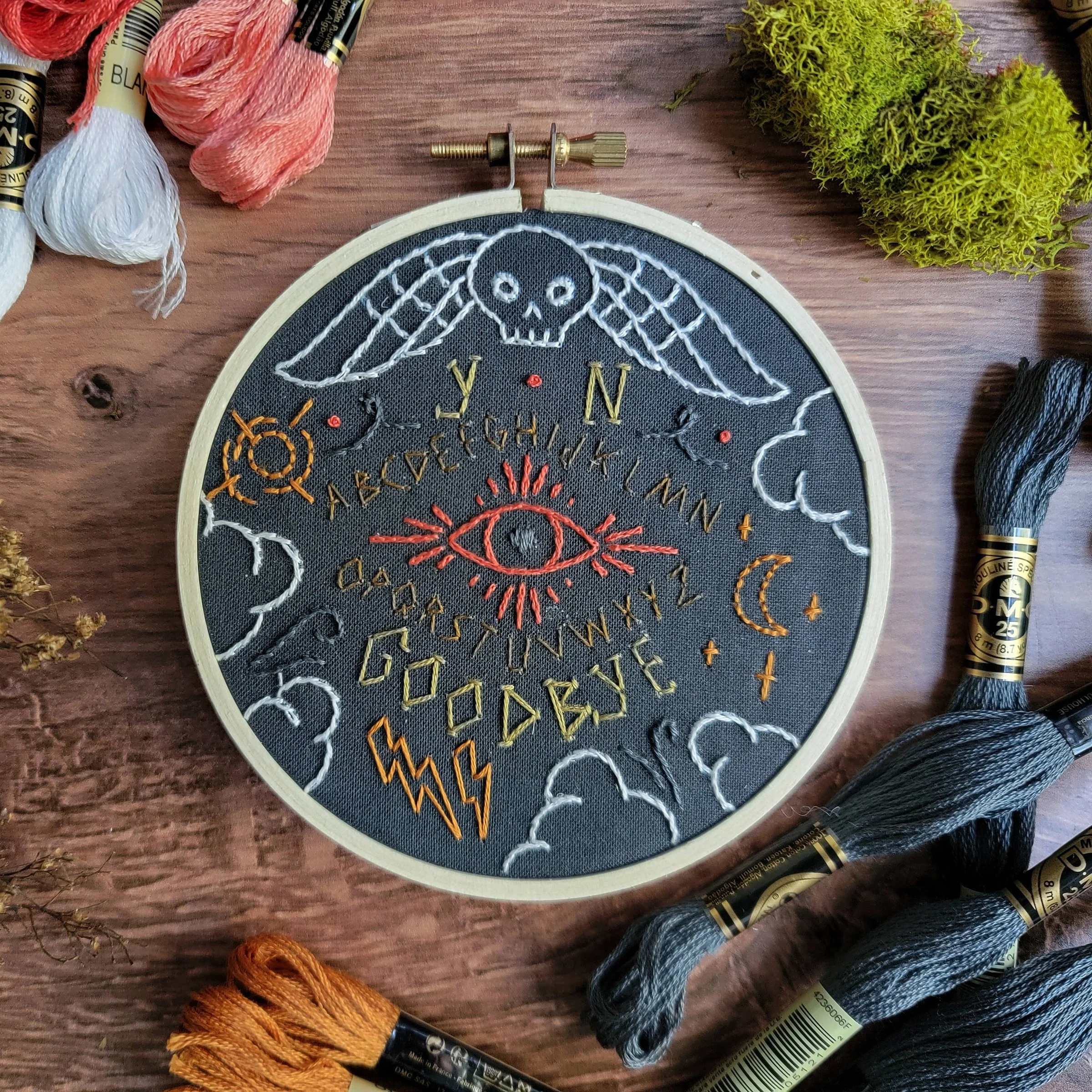 Spirit Board, 4" Embroidery Kit