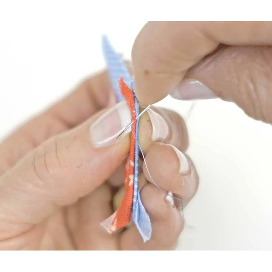 English Paper Piecing Handy Pocket Guide - Image 2