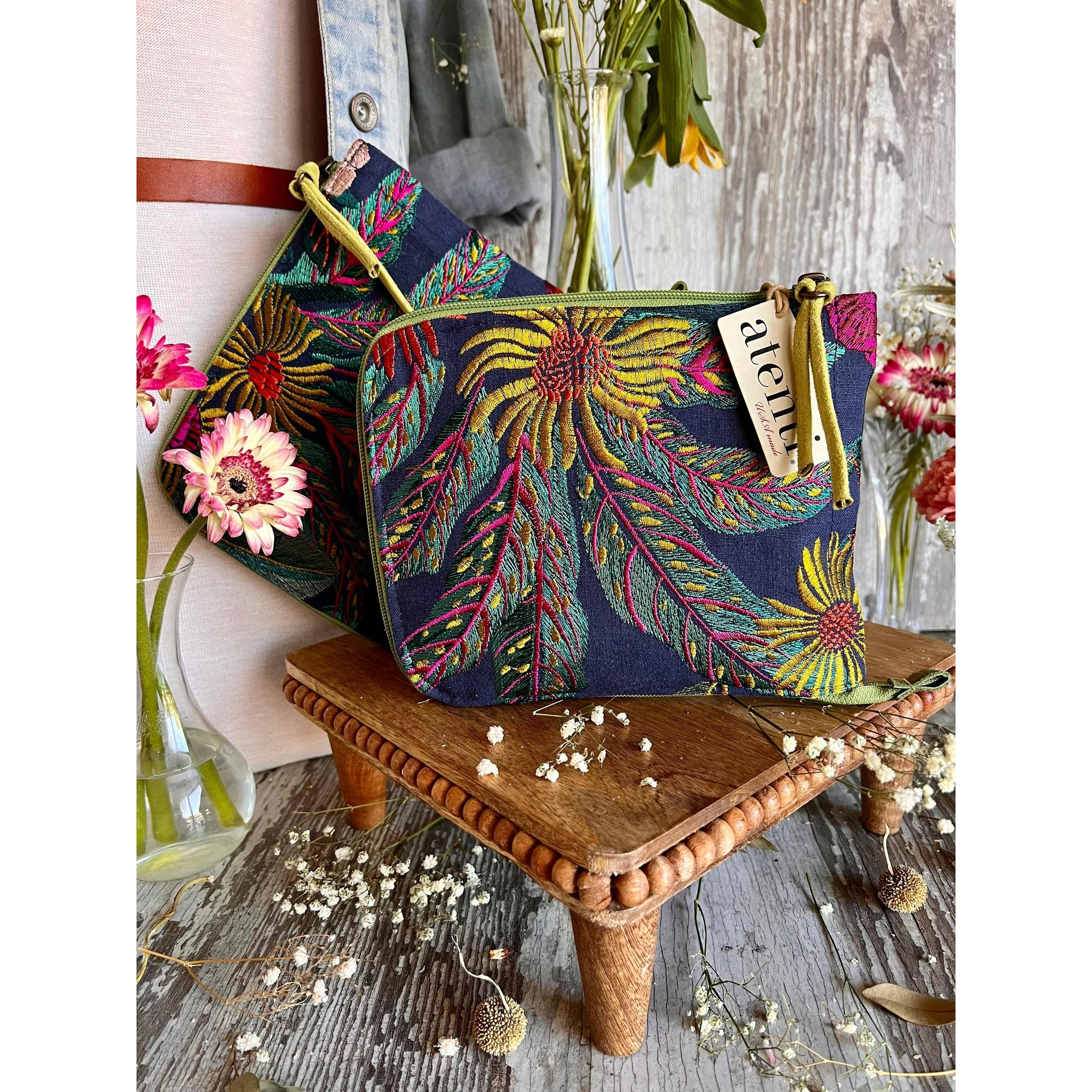 Flora Circular Needle Case - Image 3