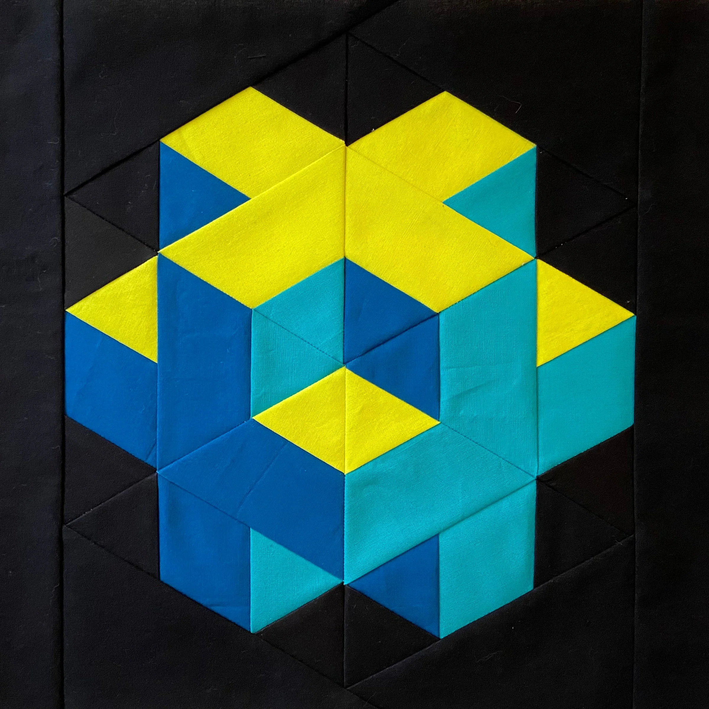 Foundation Paper Piecing: Illusion Cube