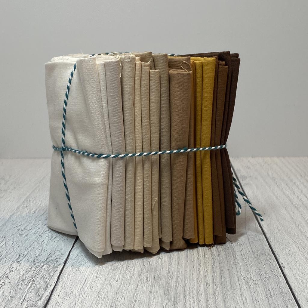Fat Quarter Bundle of Kona Solids (12 Pieces) - Image 7