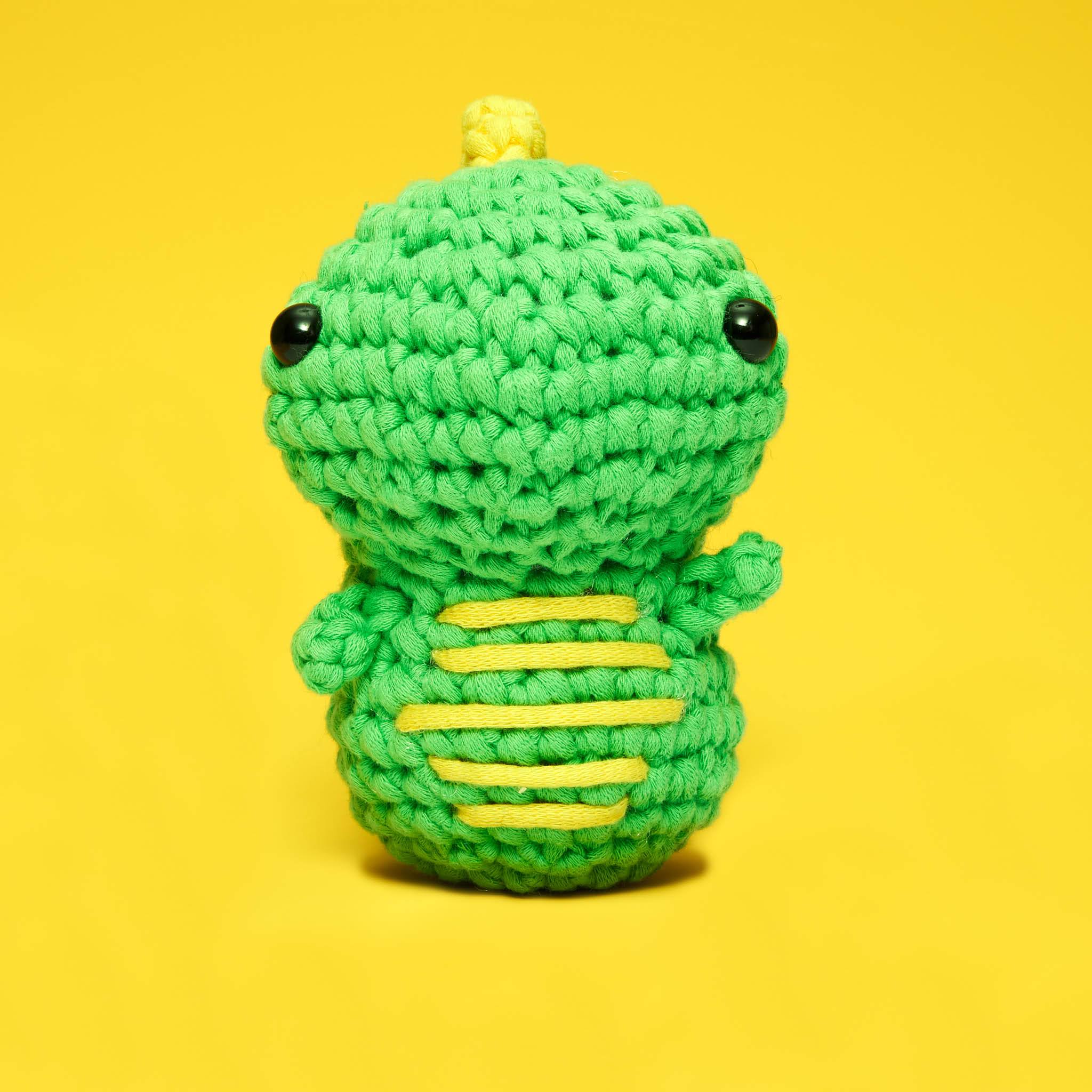 Fred the Dinosaur Crochet Kit - Image 2
