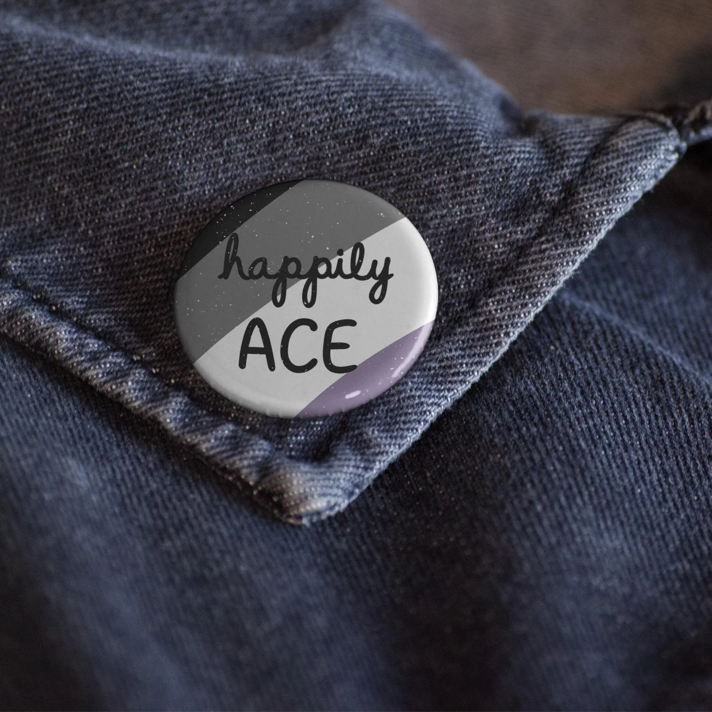 Happily Ace Button