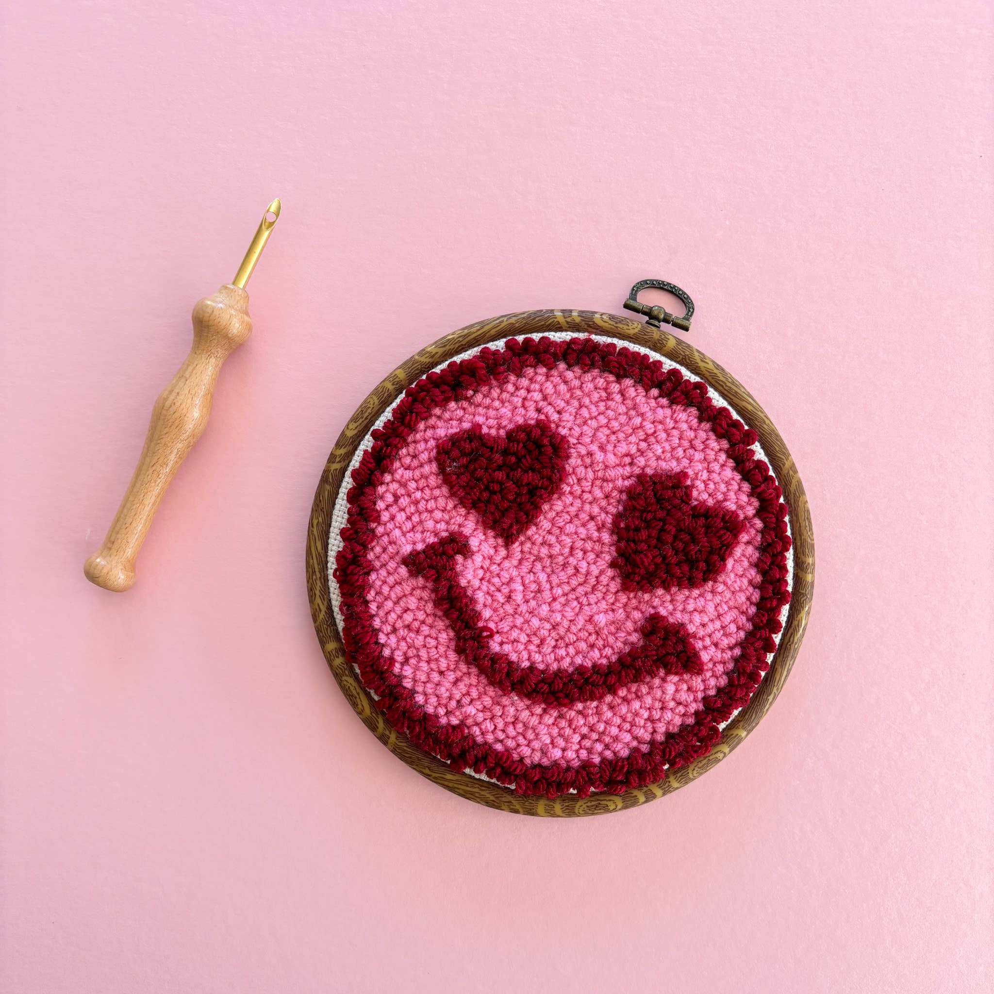 Heart Eyes Smiley Face Punch Needle Kit