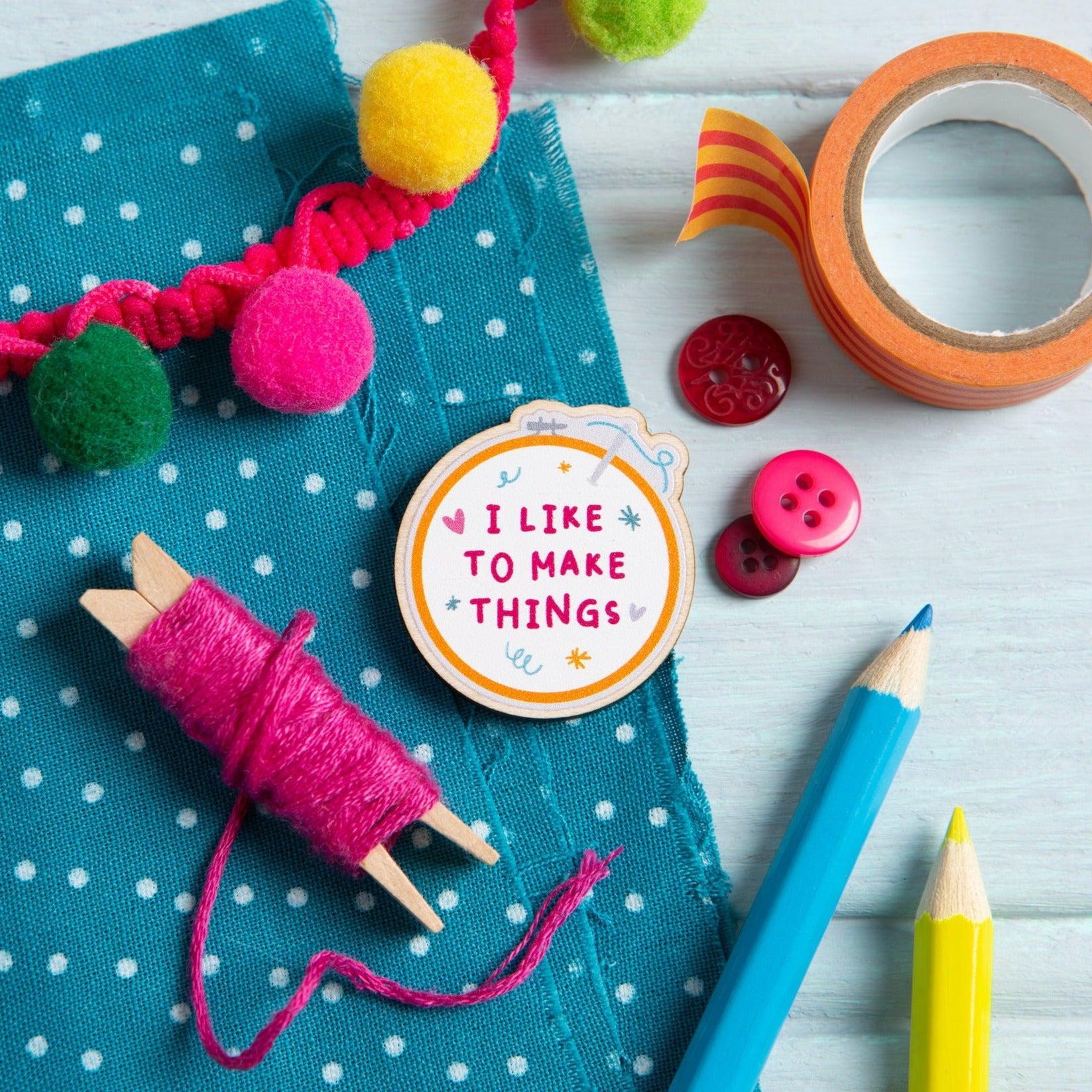 I Like to Make Things Magnetic Needle Minder