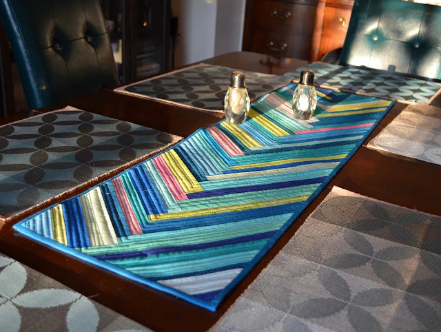Improv Herringbone Tablerunner - 2 sessions