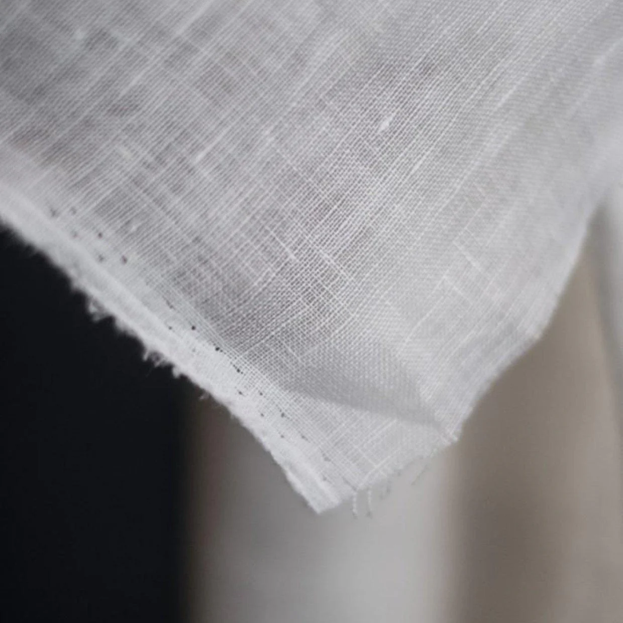 White Linen Gauze - Image 2