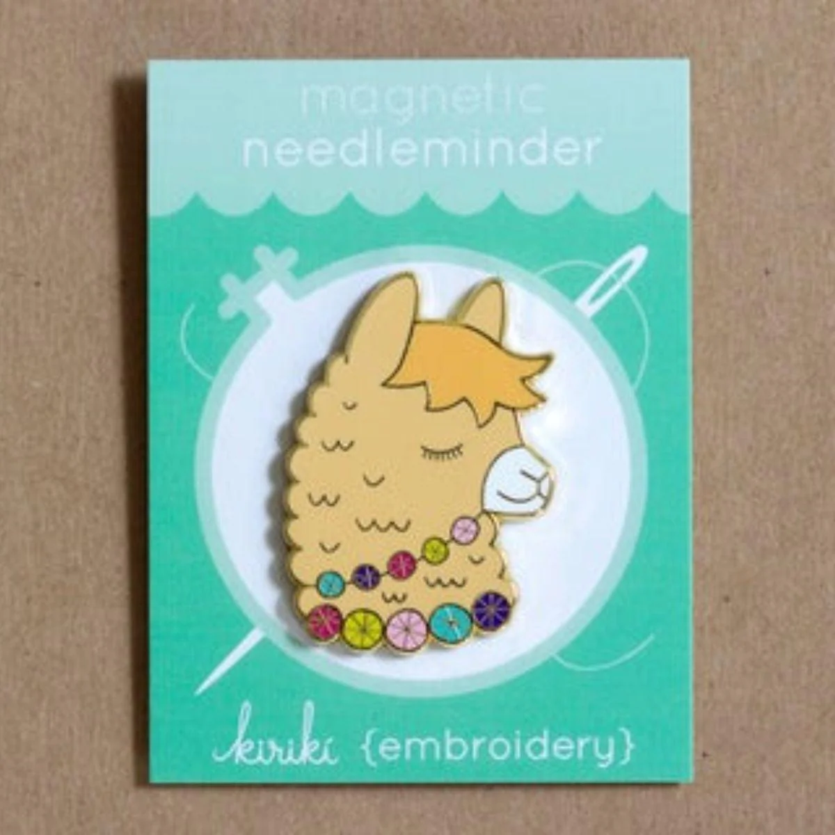 Magnetic Needle Minder - Llama - Image 3