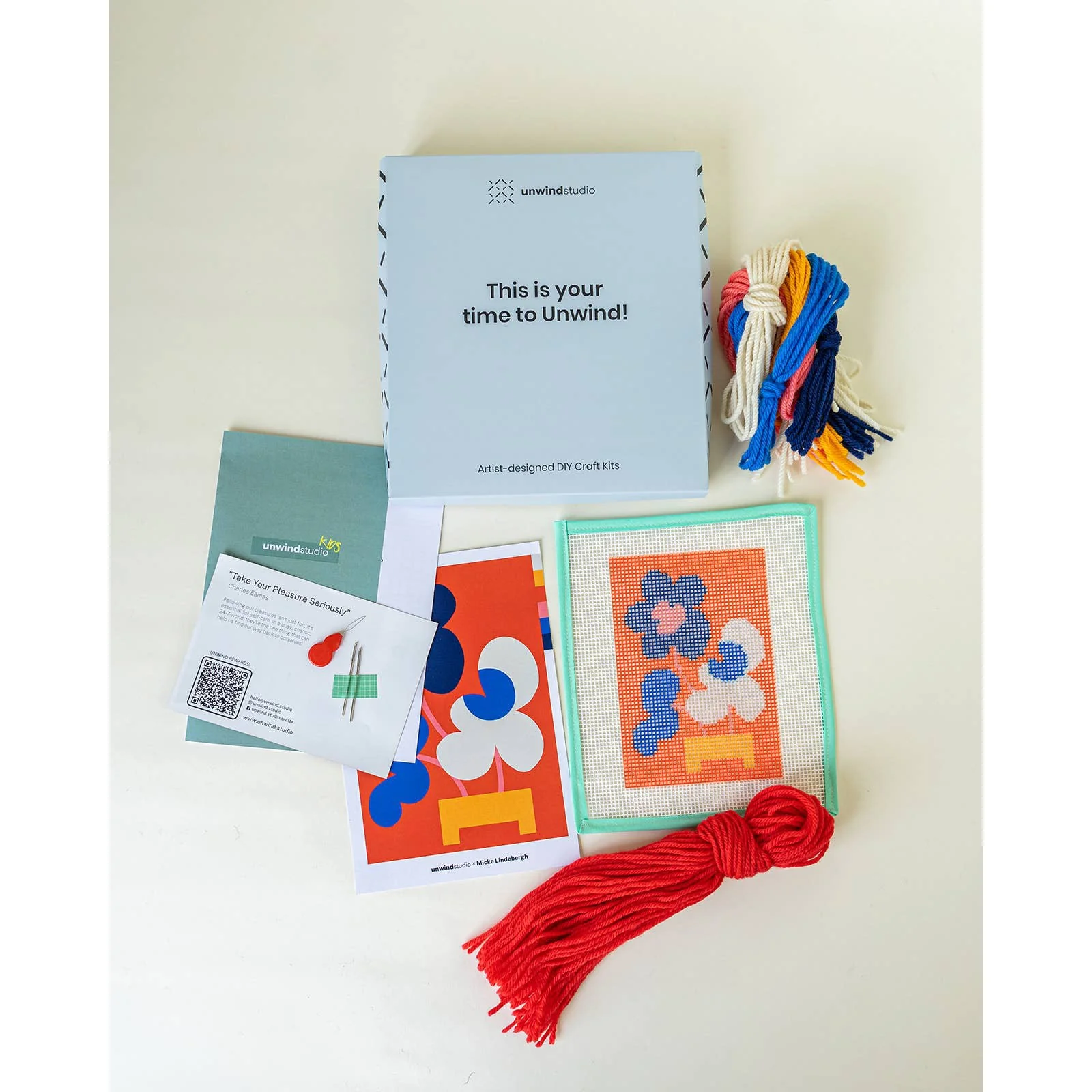 Mickebana Trio Red - Needlepoint Kit for Kids - Image 2