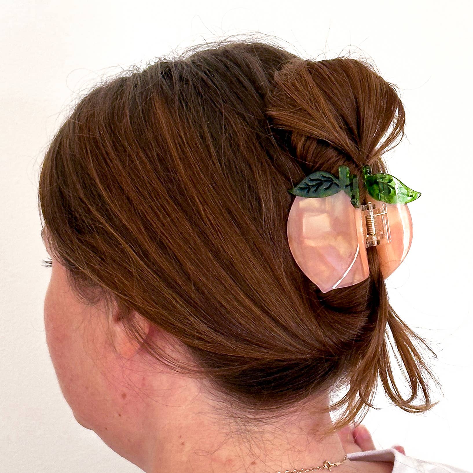 Midi Peach Hair Claw - Image 2