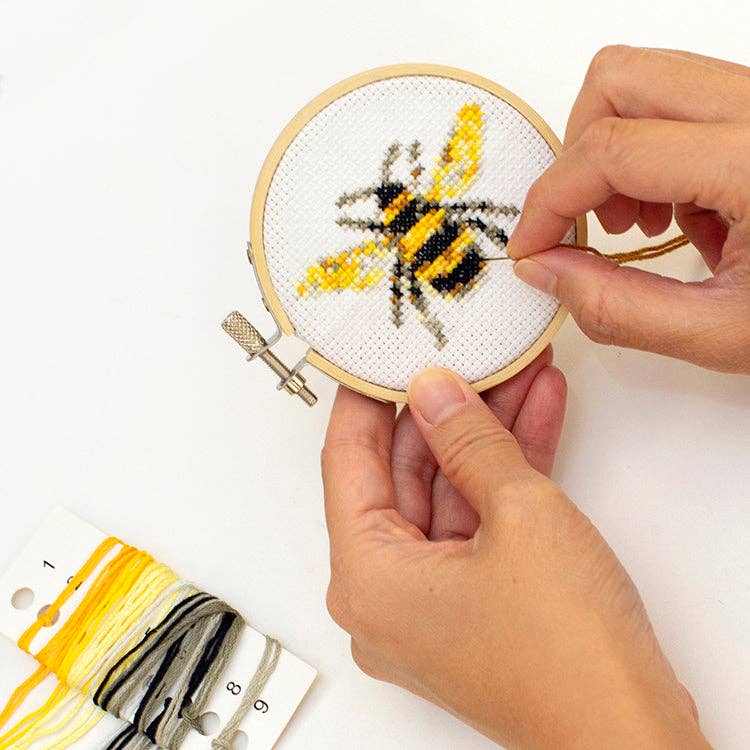 Mini Cross Stitch Embroidery Kit - Bee - Image 3