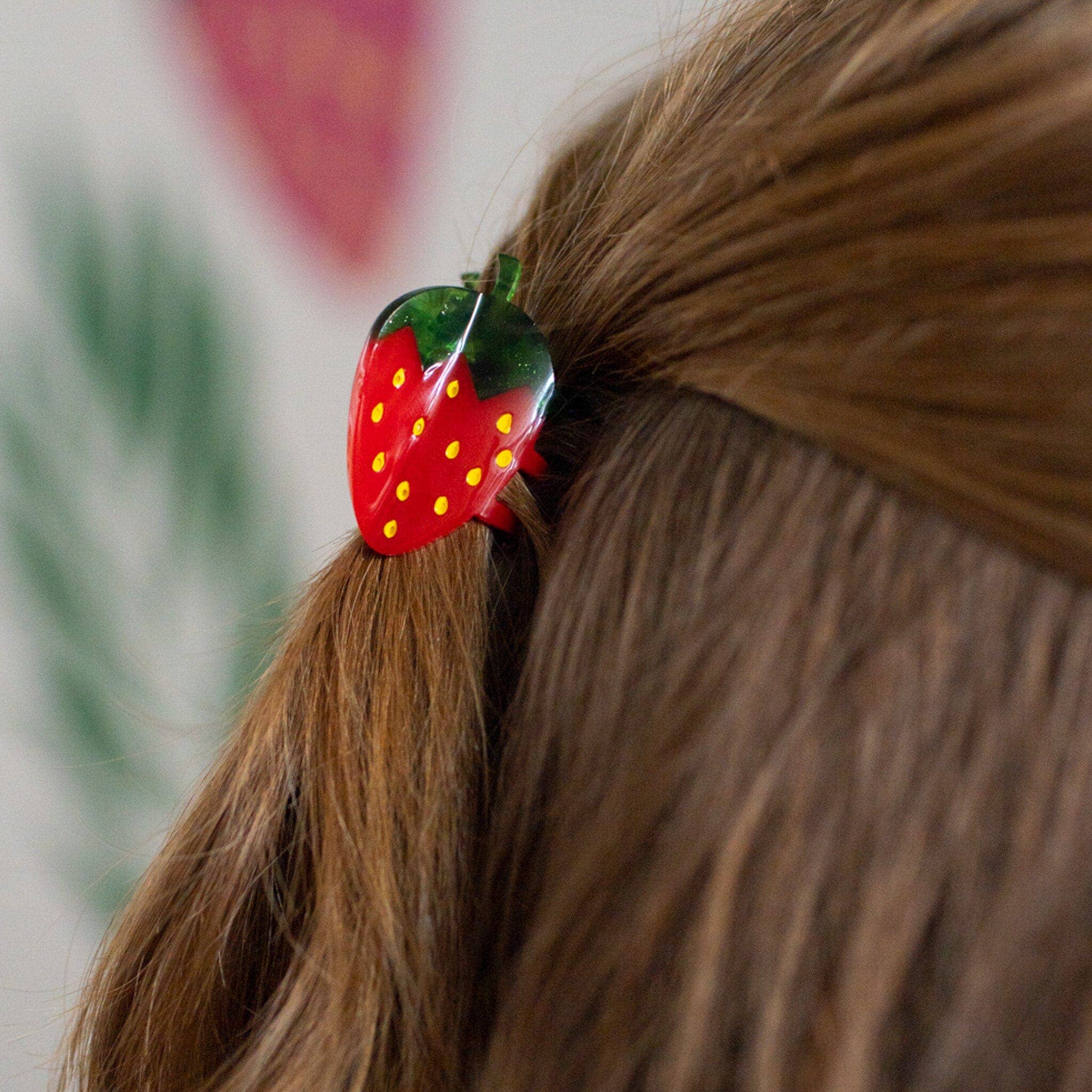 Mini Strawberry Hair Claw - Image 2