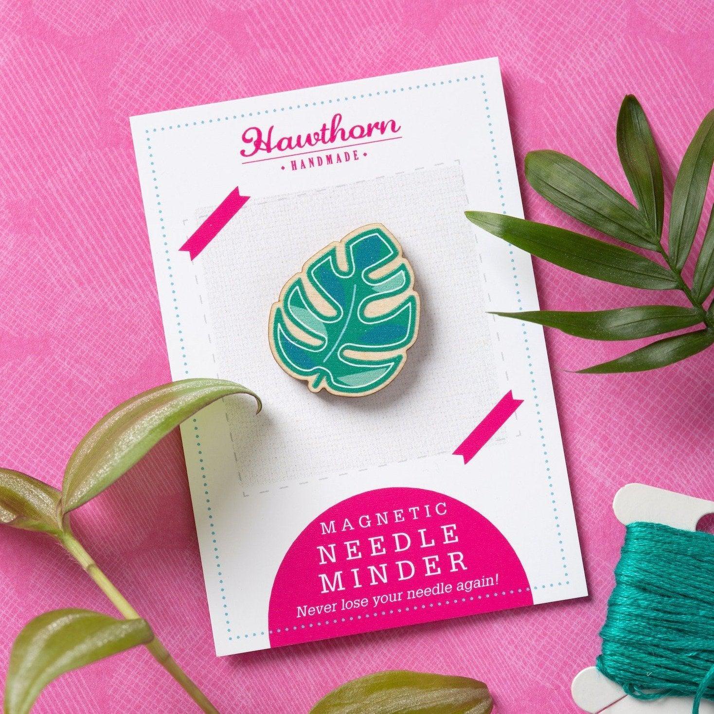 Monstera Leaf Magnetic Needle Minder - Image 2