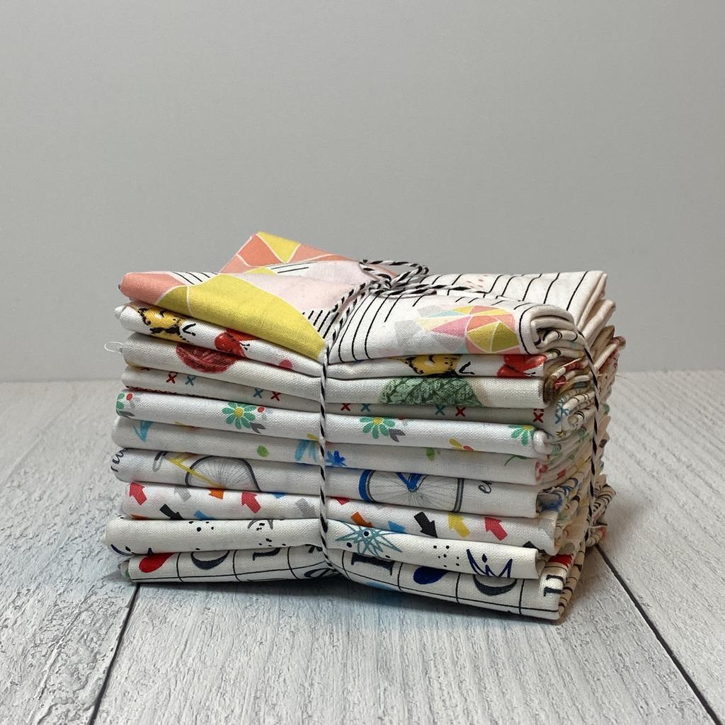 Mystery Fat Quarter Bundle (10 pieces) - Image 10