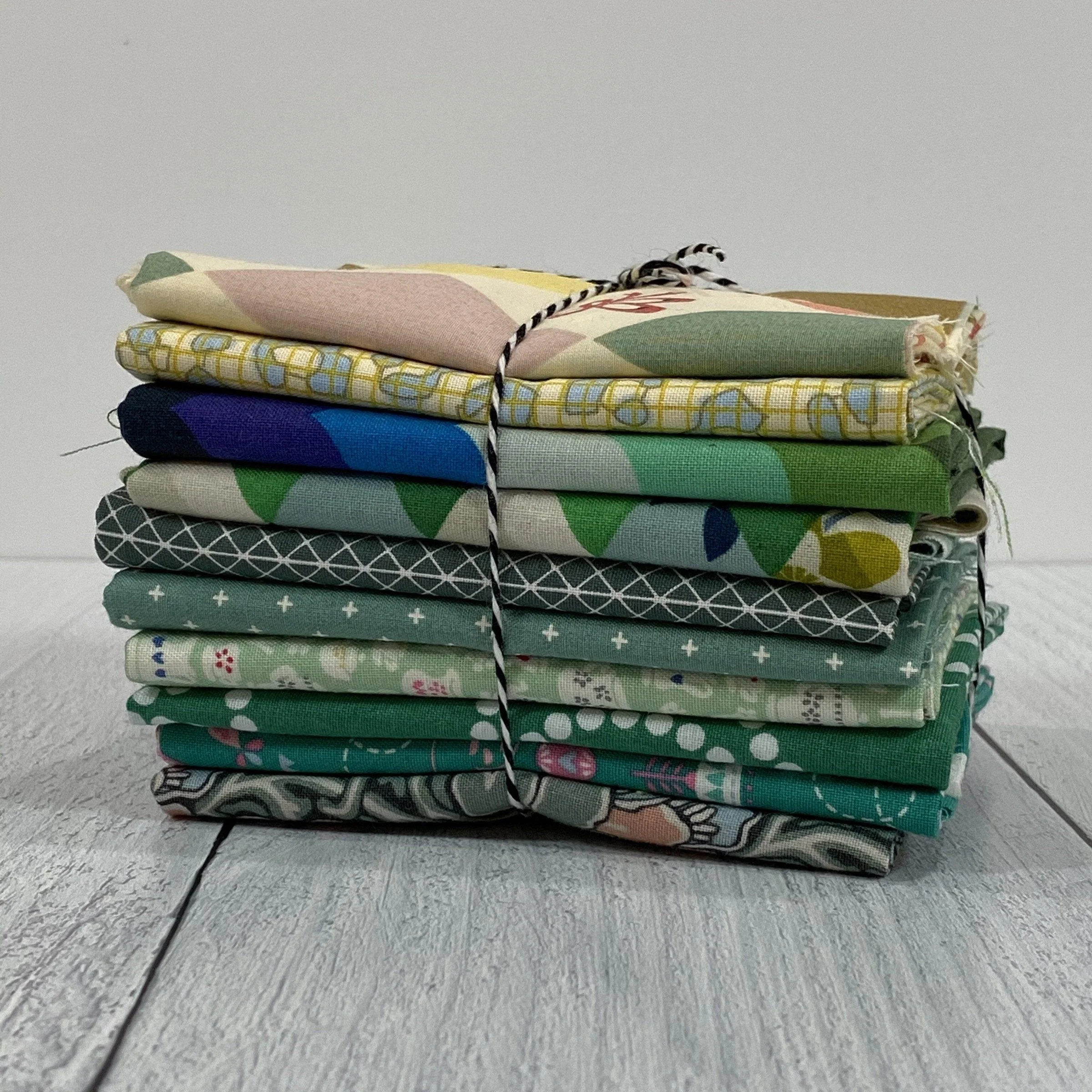 Mystery Fat Quarter Bundle (10 pieces) - Image 13
