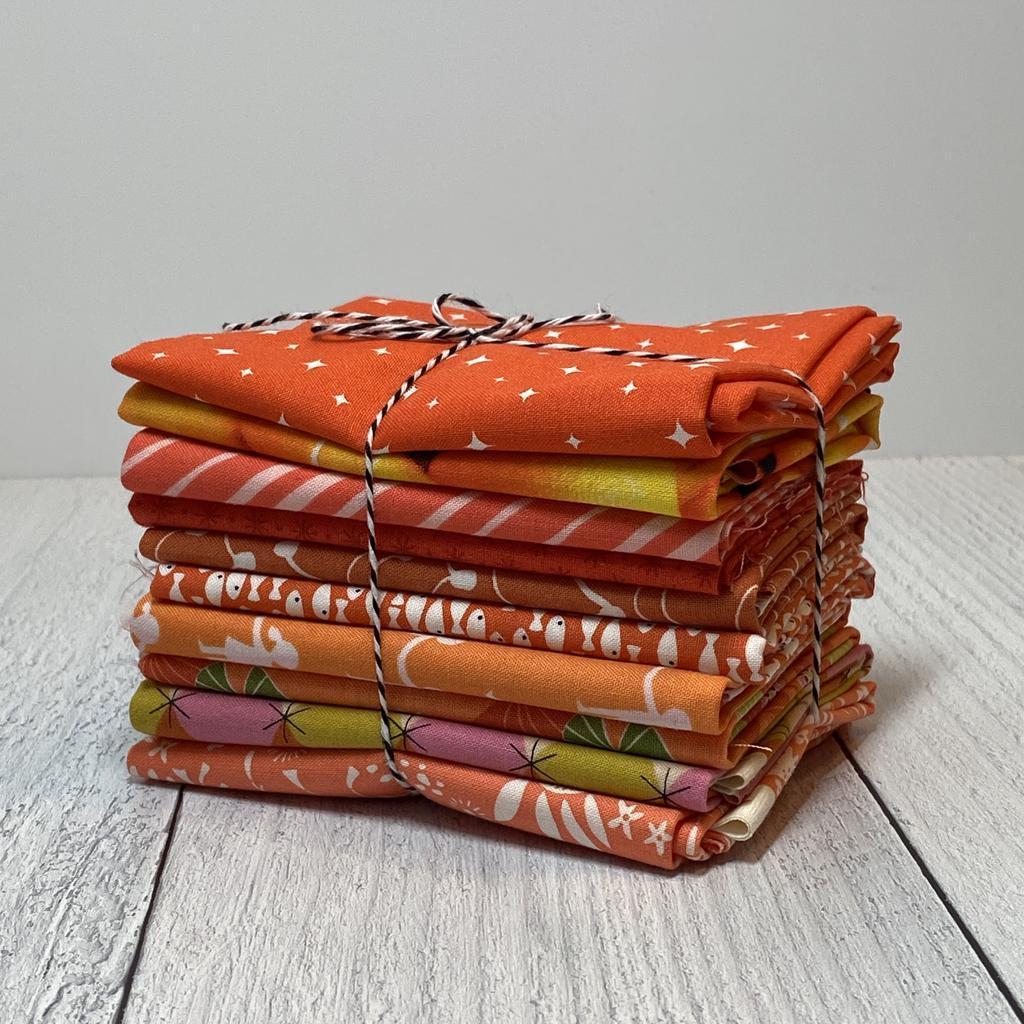 Mystery Fat Quarter Bundle (10 pieces) - Image 4