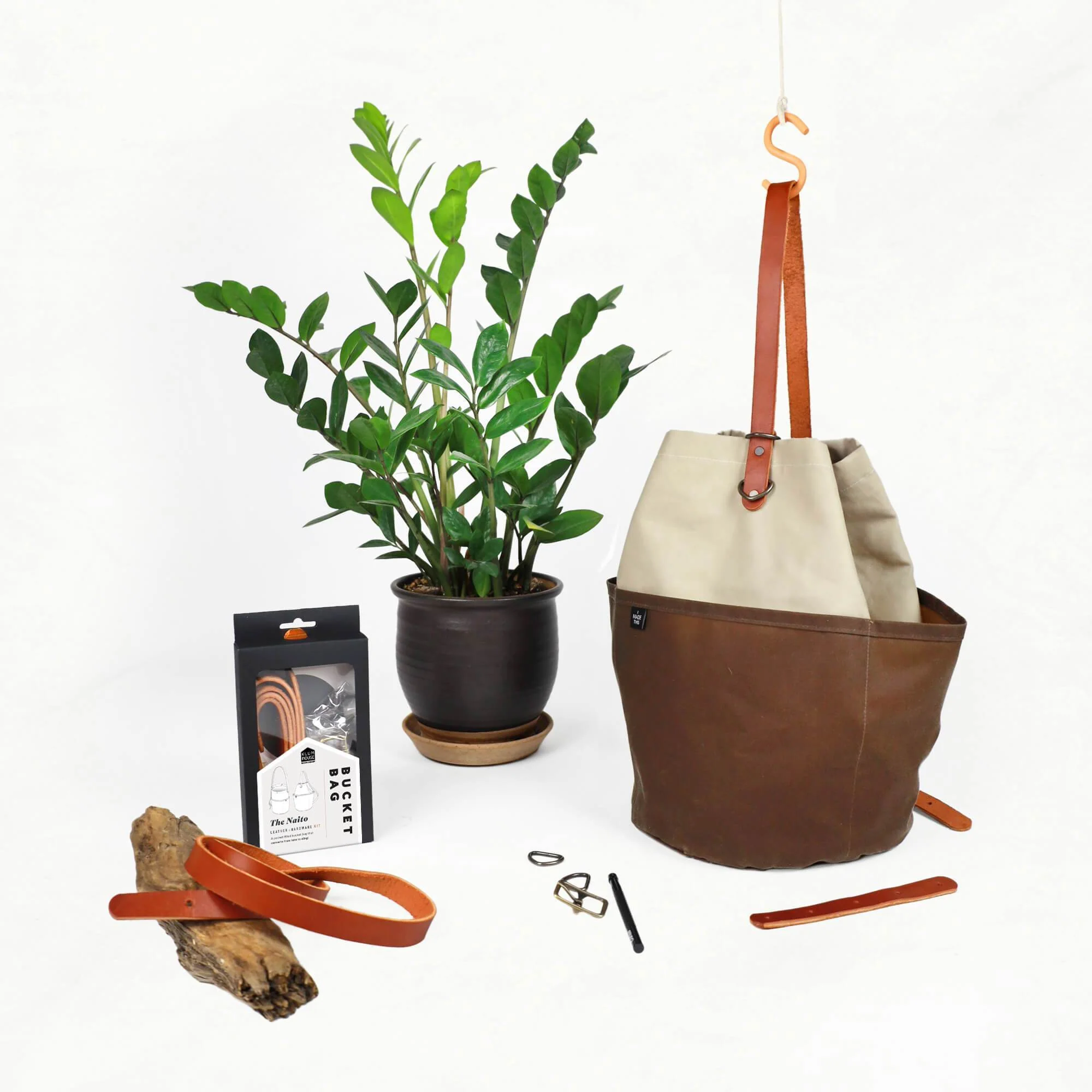 Naito Bucket Bag Leather + Hardware Kit - Chestnut Leather - Image 4