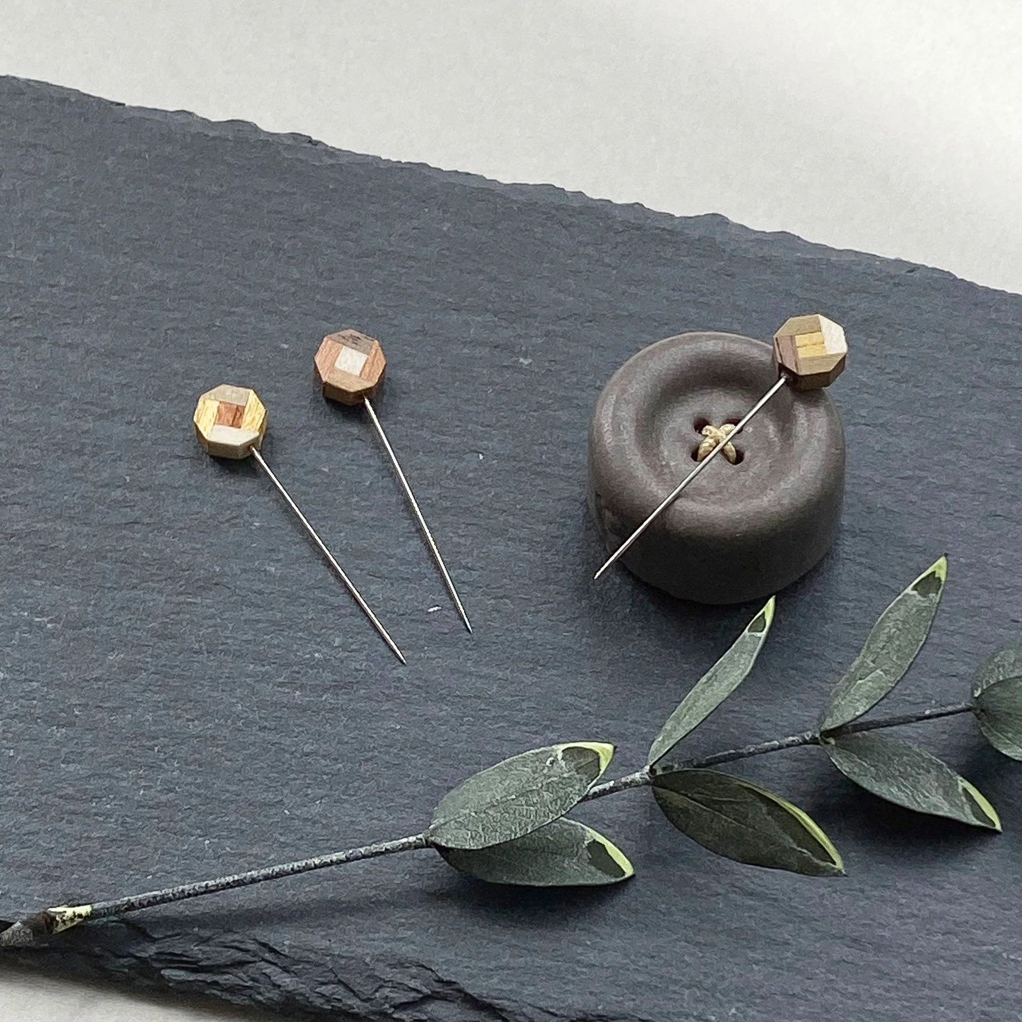Parquet Flower Marking Pins - Image 4
