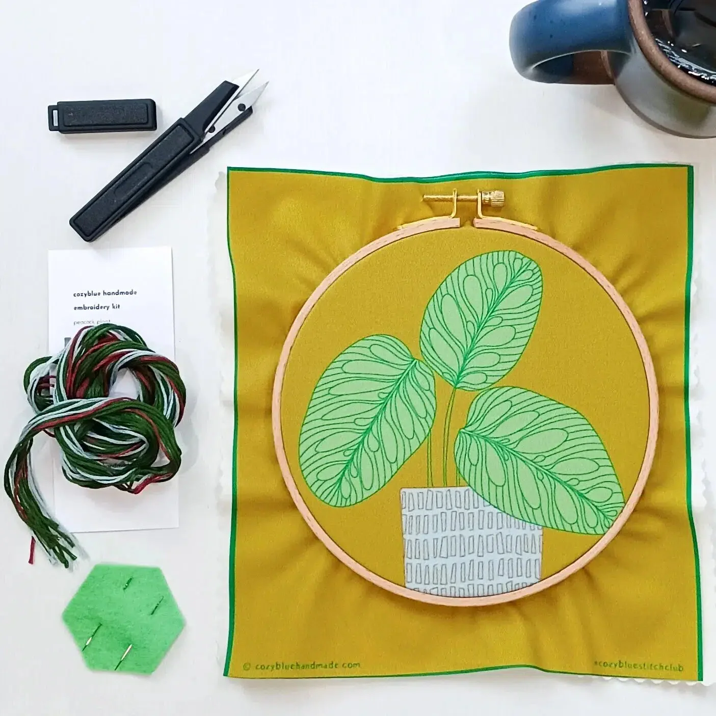 Peacock Plant Embroidery Kit - Image 4