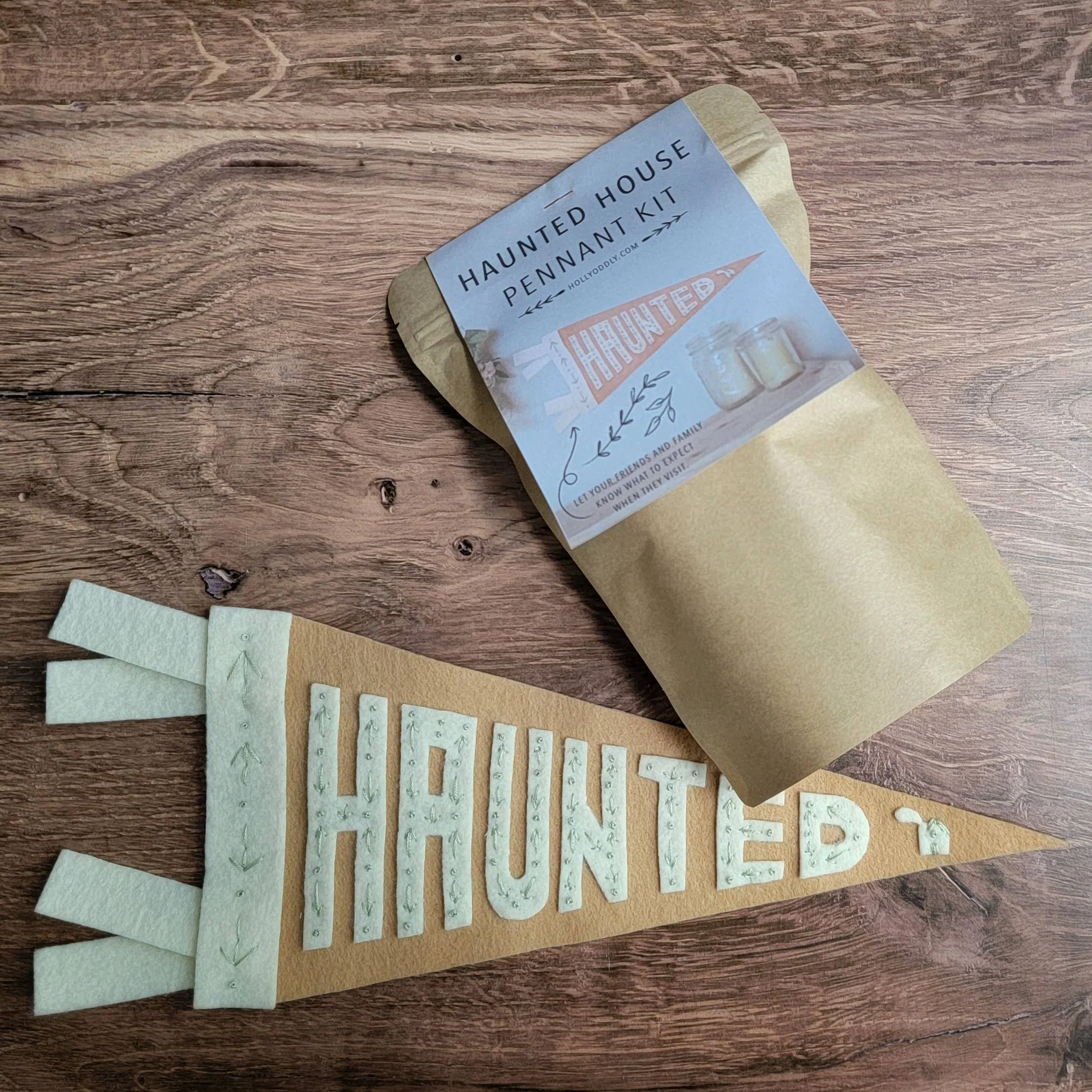Pennant Kit - Haunted House