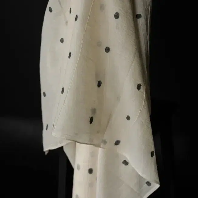 Peppercorn Jamdani Indian Cotton - Image 2