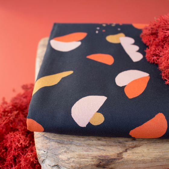 REMNANT: Oasis Night Viscose 30% OFF 1.75 YDS
