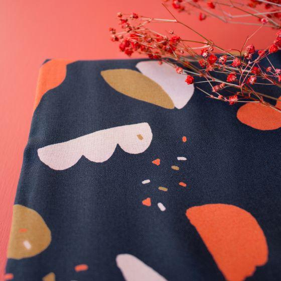 REMNANT: Oasis Night Viscose 30% OFF 1.75 YDS - Image 3