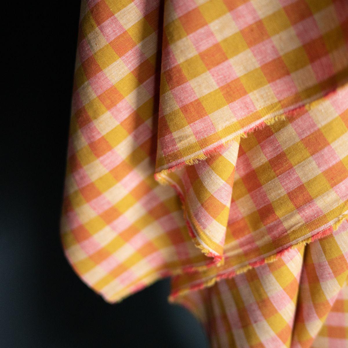 Rhubarb and Custard Luminaire Cotton/Linen - Image 3