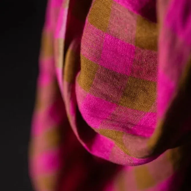 Rhubarb Toffee Laundered Linen - Image 2