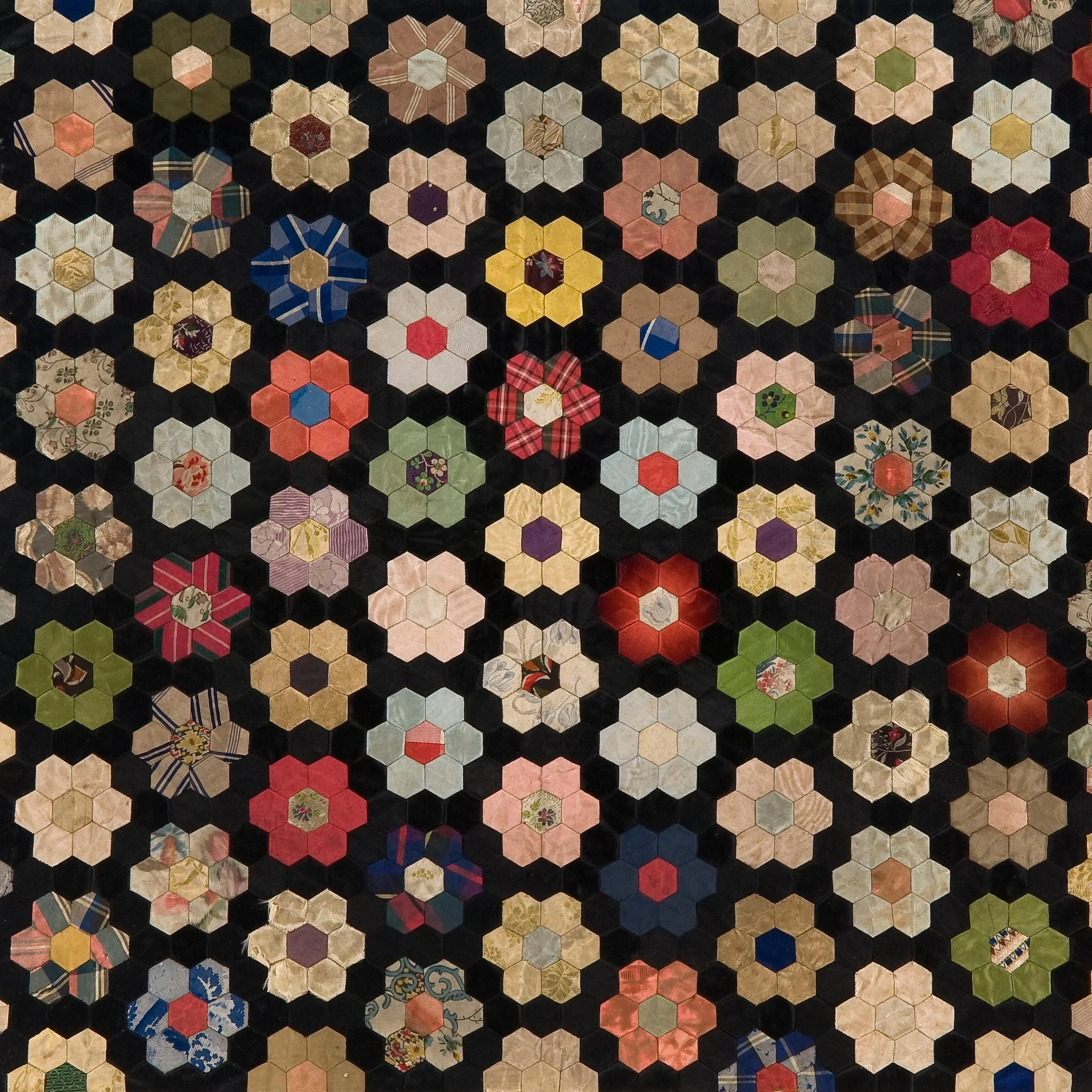 Selvedge Issue 130: Flower - Image 3