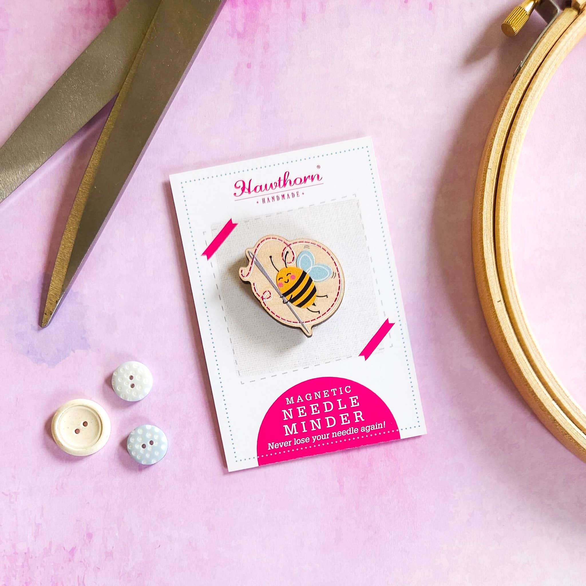 Sewing Bee Needle Minder