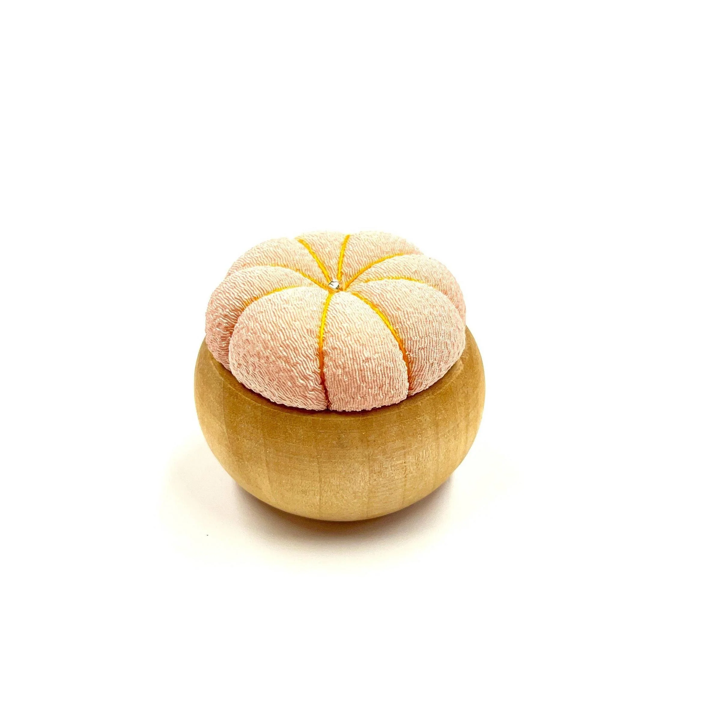 Simple Chirimen Pincushion - Image 3