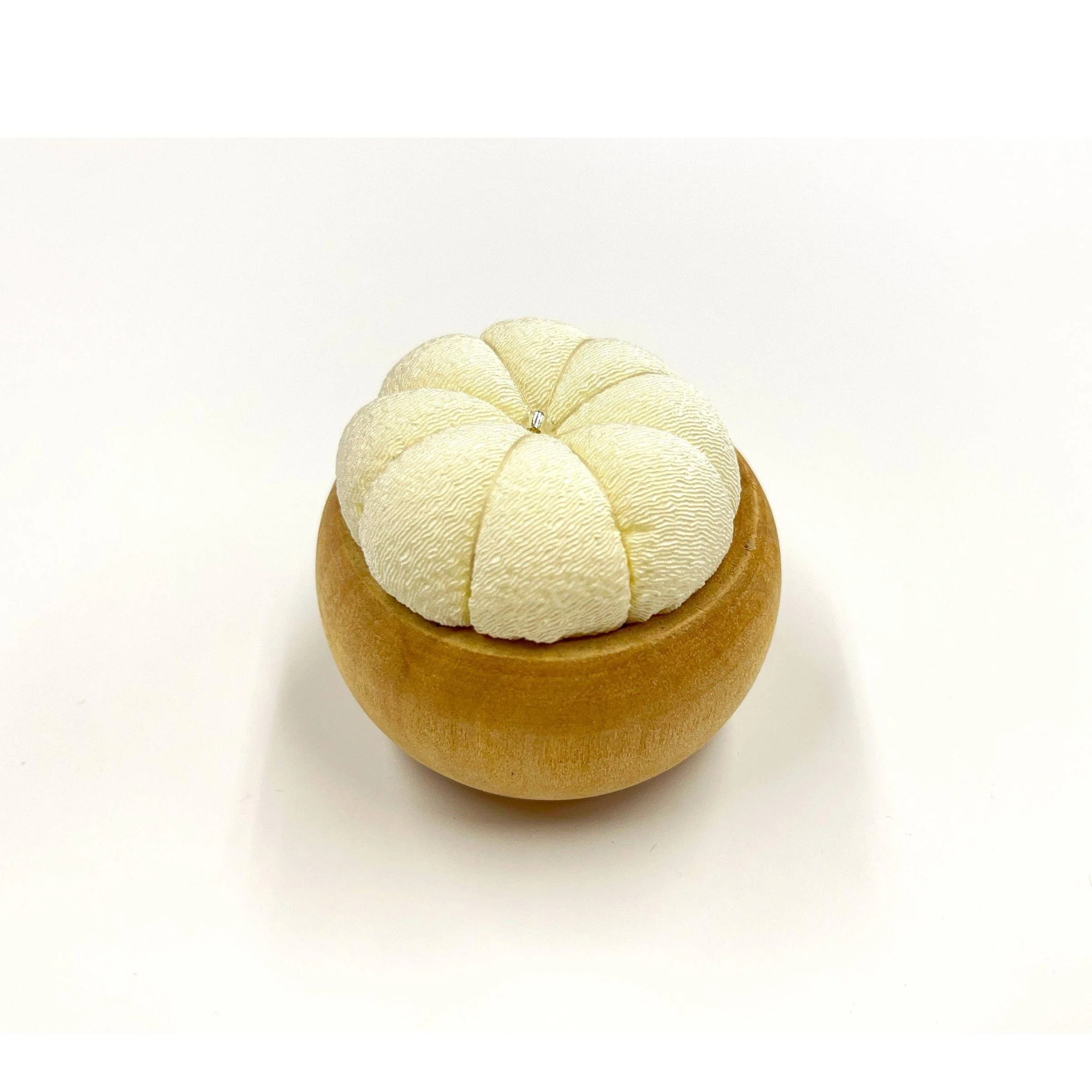 Simple Chirimen Pincushion - Image 6