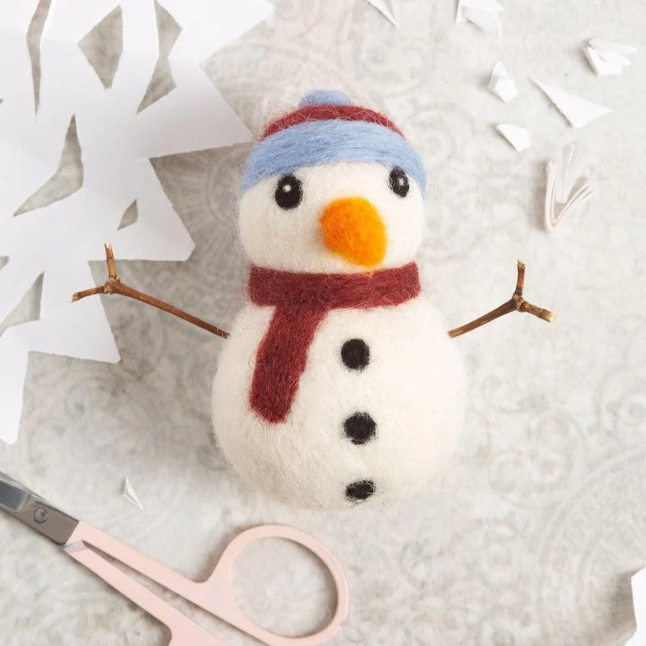 Snowman Mini Needle Felting Kit - Image 2