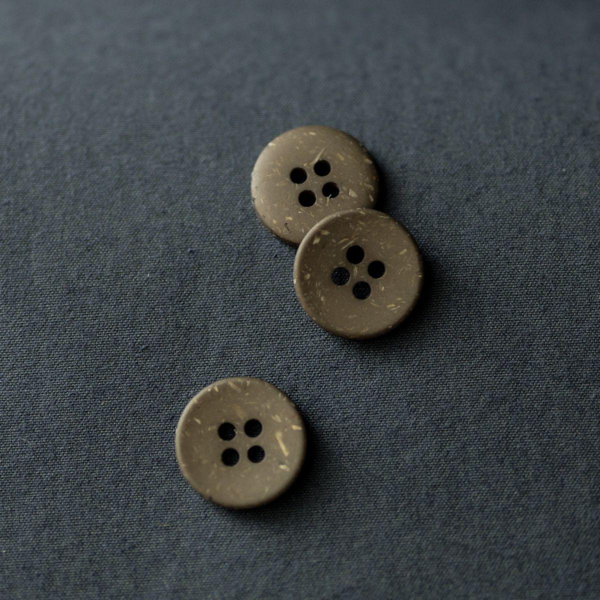 Speckles Buttons 18mm [3/4"] (each) - Image 3