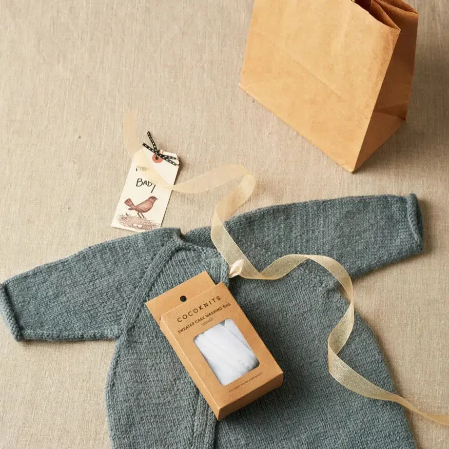 Sweater Care Washing Bag - Small - Image 5